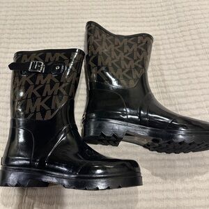 Michael Kors rain boots